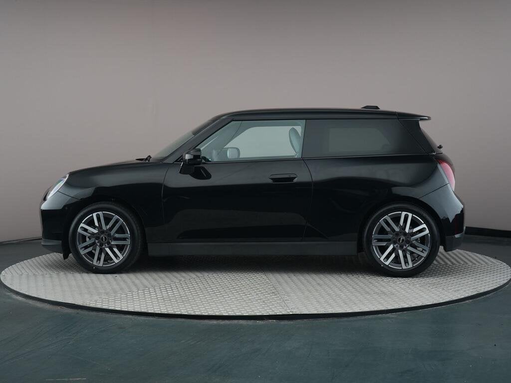 MINI 3-Deurs Cooper SE Pakket M | John Cooper Works Trim | C, Gebruikt, Met garantie (alle), 4 stoelen, Leder en Stof