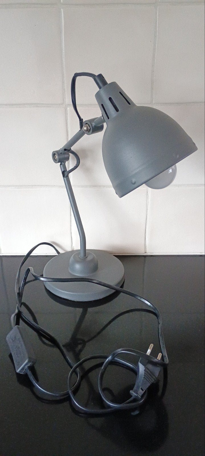 bureaulamp grijs, Huis en Inrichting, Lampen | Tafellampen, Bureaulamp, E14 (klein), Ophalen of Verzenden, Zo goed als nieuw