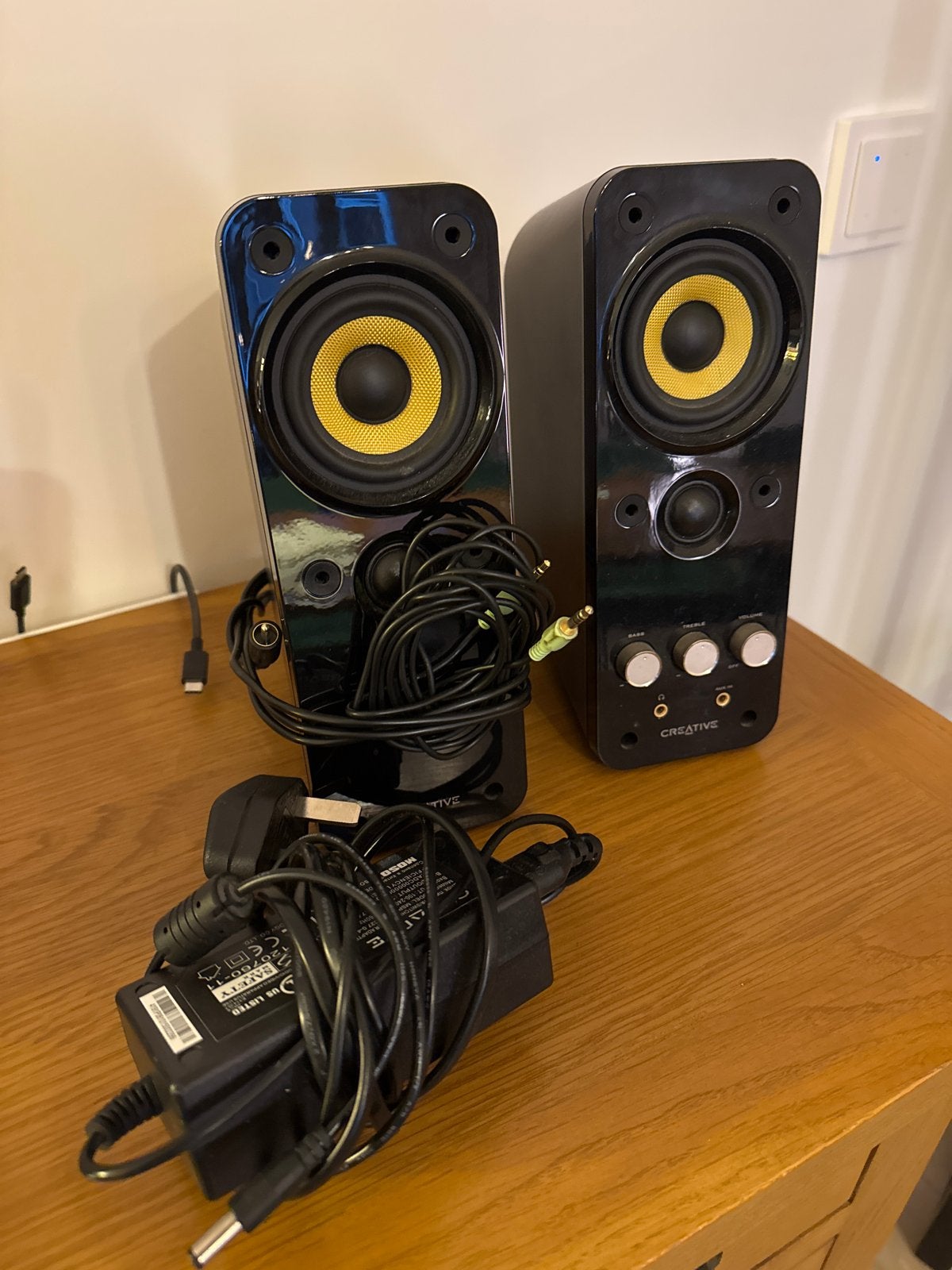 Creative Speakerset - Compact en Krachtig Geluid, Stereo speakers, Gebruikt, AUX-ingang, Minder dan 60 watt