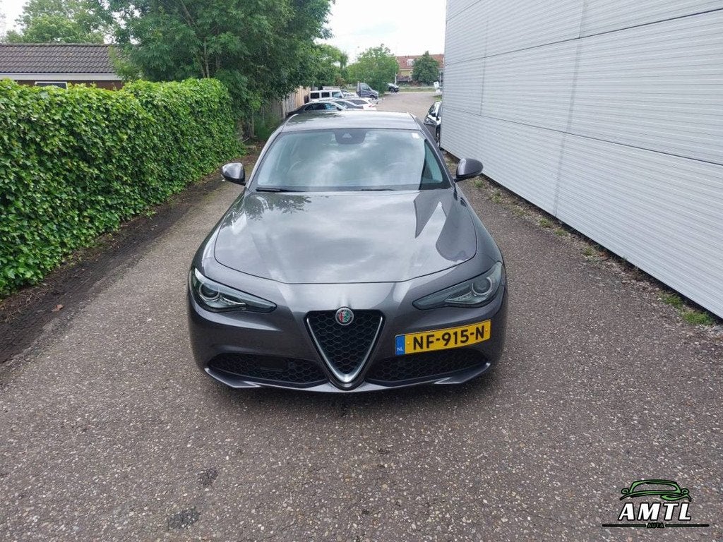 Alfa Romeo Giulia, Automaat, 745 kg, Achterwielaandrijving, Euro 6
