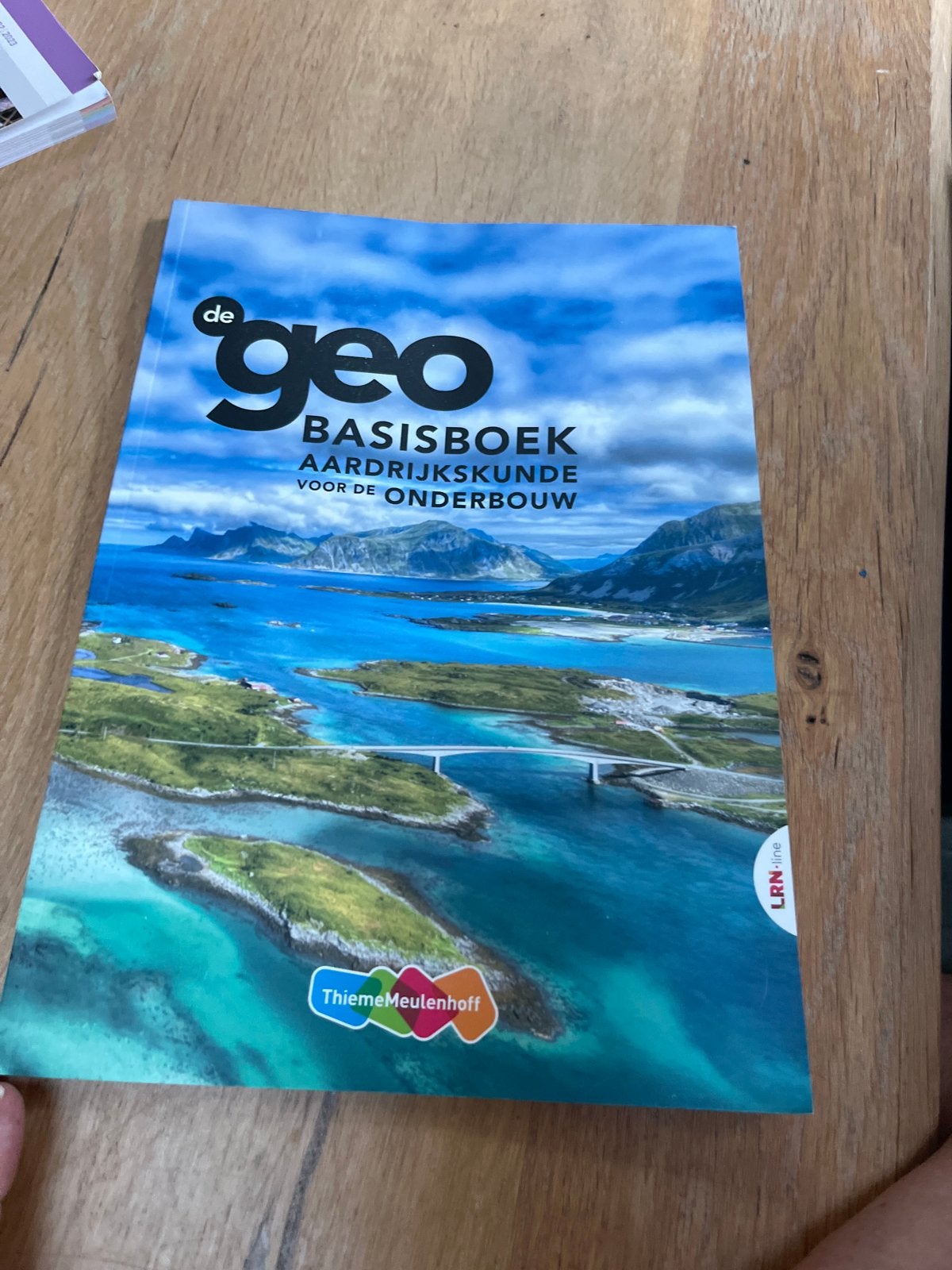 De Geo Basisboek Aardrijkskunde Onderbouw, Boeken, Ophalen of Verzenden, Gelezen, Overige niveaus, Aardrijkskunde
