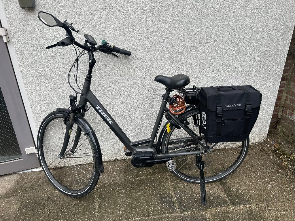 TREK e-bike, Fietsen en Brommers, Gebruikt, 51 tot 55 cm, 50 km per accu of meer, Ophalen