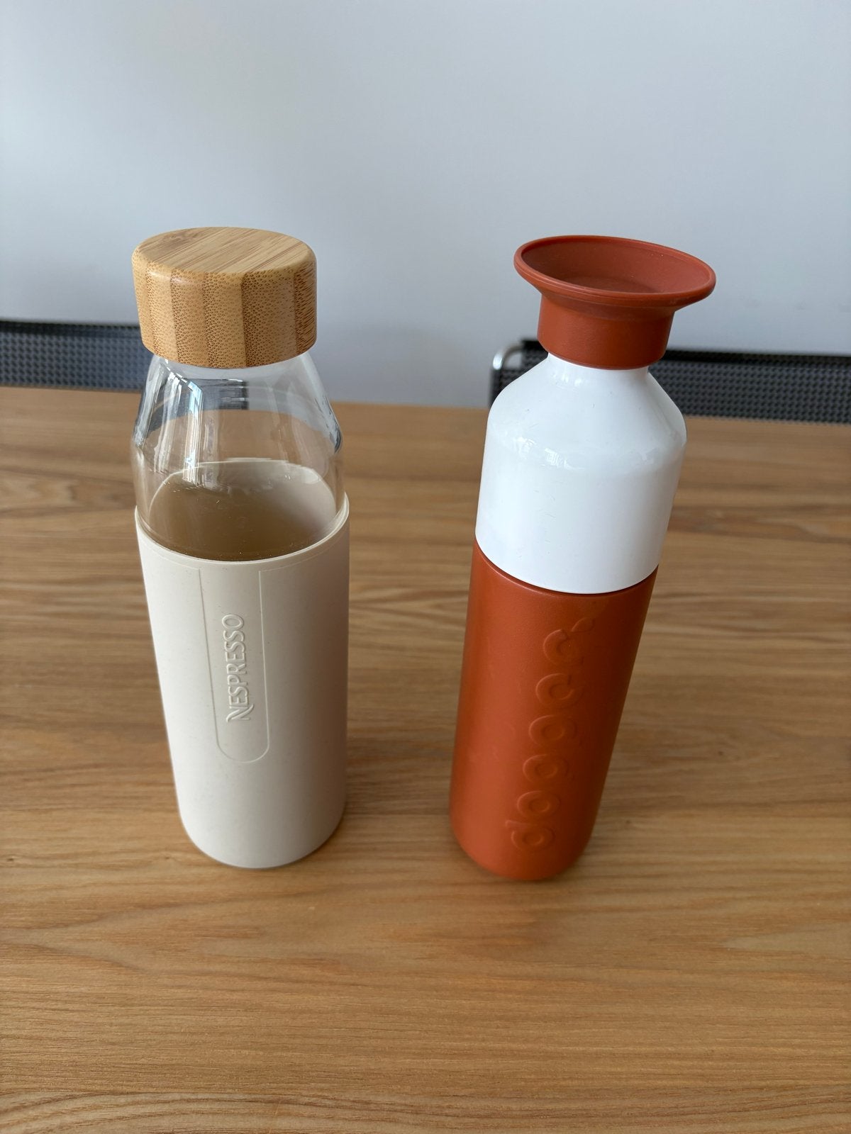 Flessen van Nespresso en Dopper, Beige, Ophalen of Verzenden, Zo goed als nieuw, Overige merken