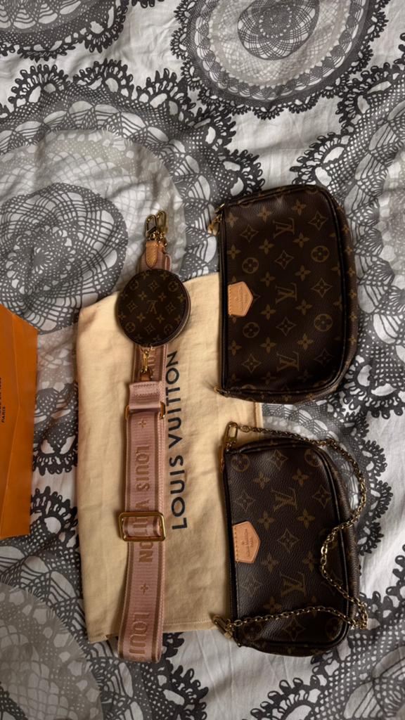 Louis Vuitton multipochete, Ophalen of Verzenden, Zo goed als nieuw, Bruin, Handtas