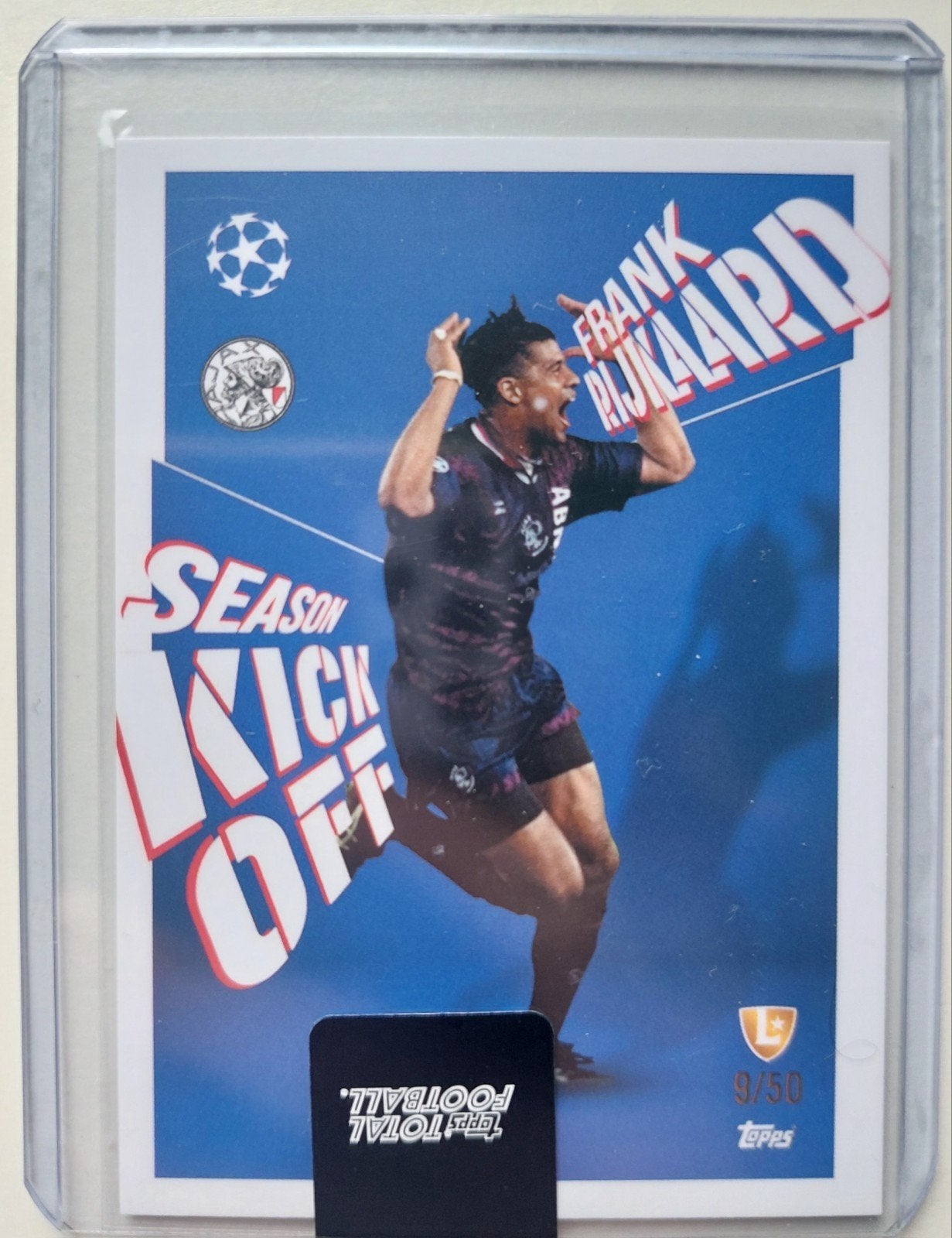 Frank Rijkaard Topps Total Football 9/50, Verzamelen, Ophalen of Verzenden, Zo goed als nieuw, Ajax, Spelerskaart