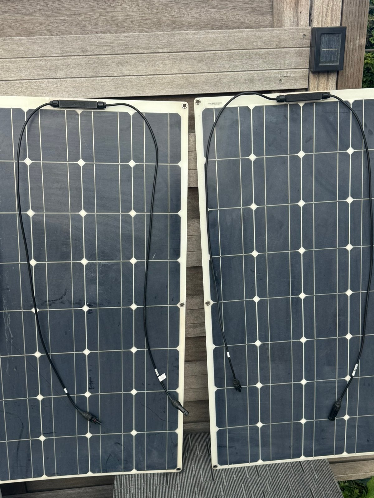 2x 100W Flexibele Zonnepanelen - Ideaal voor Camper/Boot, Ophalen, Gebruikt