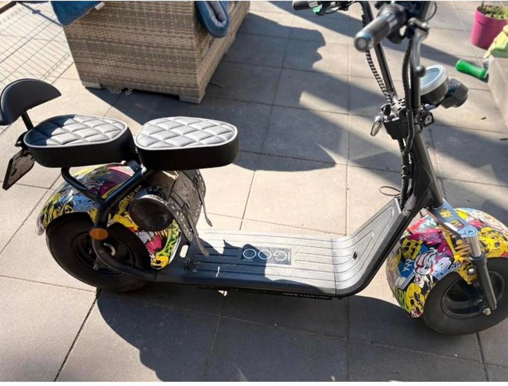 Elektrische scooter igoo, Fietsen en Brommers, Ophalen, Gebruikt, Elektrisch