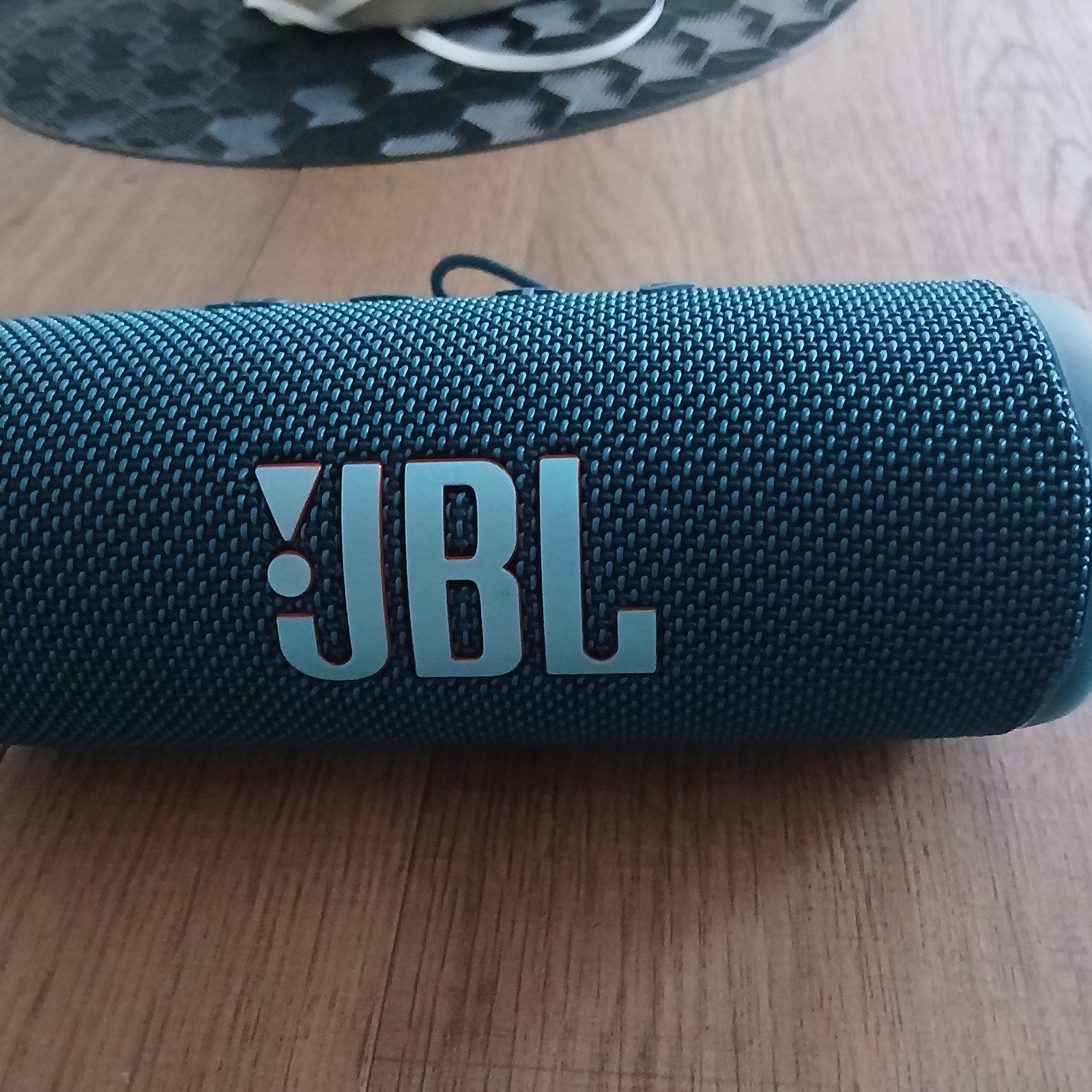 Foto 3 van JBL Flip 6 Draagbare Bluetooth Speaker - Zo goed als nieuw