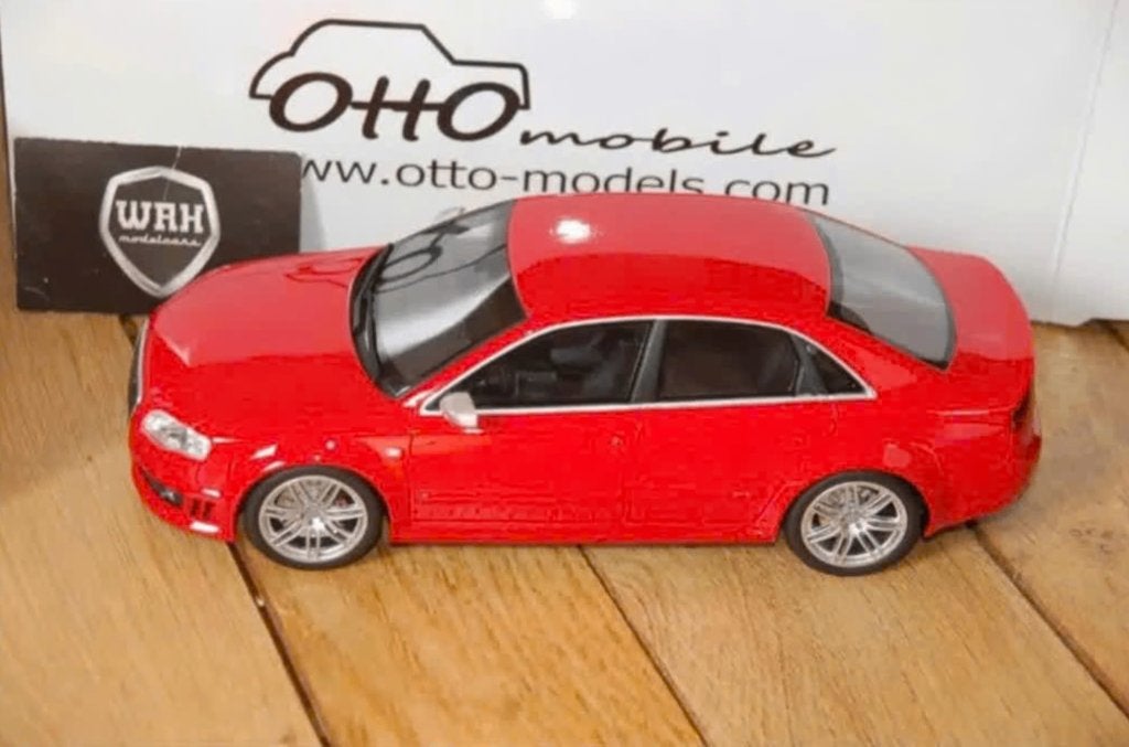1:18 AUDI RS4 SEDAN B7 red Otto mobile OT400 in doos WRH, Verzenden, Zo goed als nieuw, Auto, OttOMobile