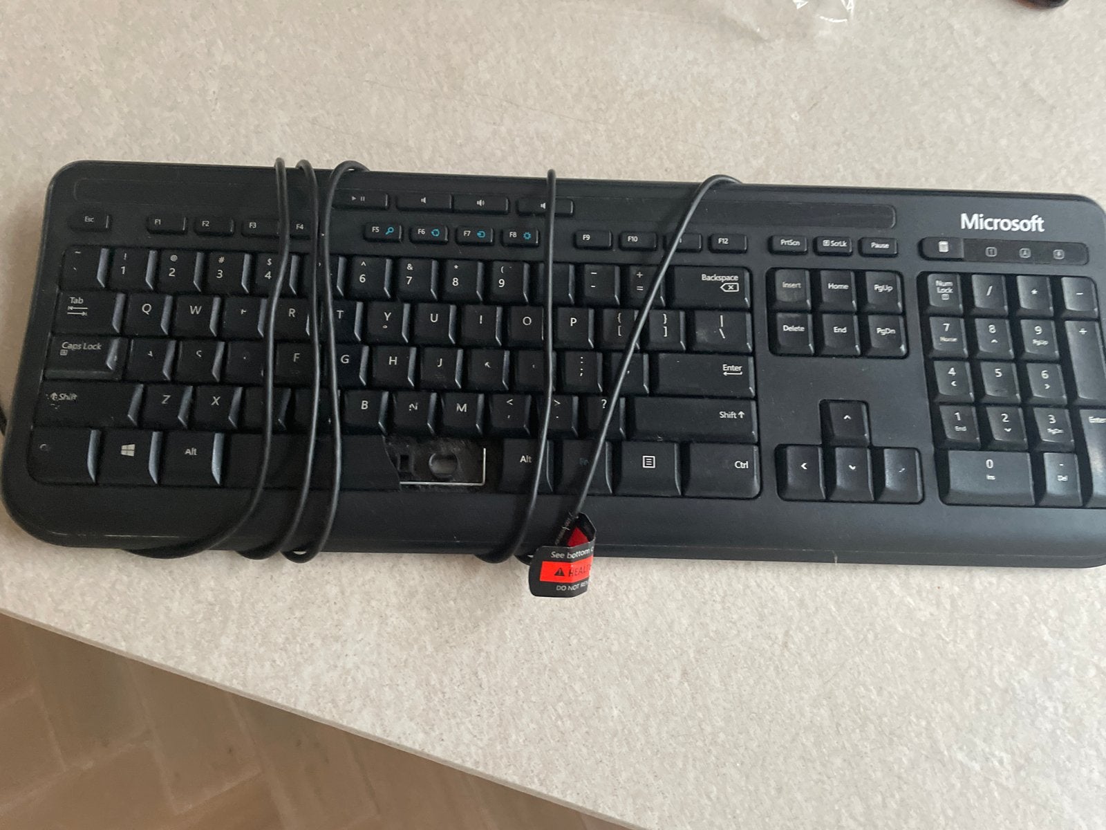 Microsoft bedraad toetsenbord - Gebruikt, Ophalen, Gebruikt, Qwerty, Numeriek gedeelte