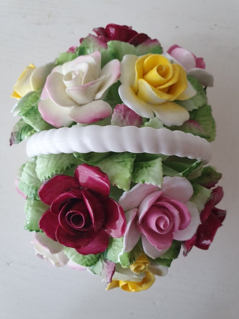 Royal Doulton Porseleinen Bloemenmandje - 17x13x11cm, Antiek en Kunst, Ophalen of Verzenden