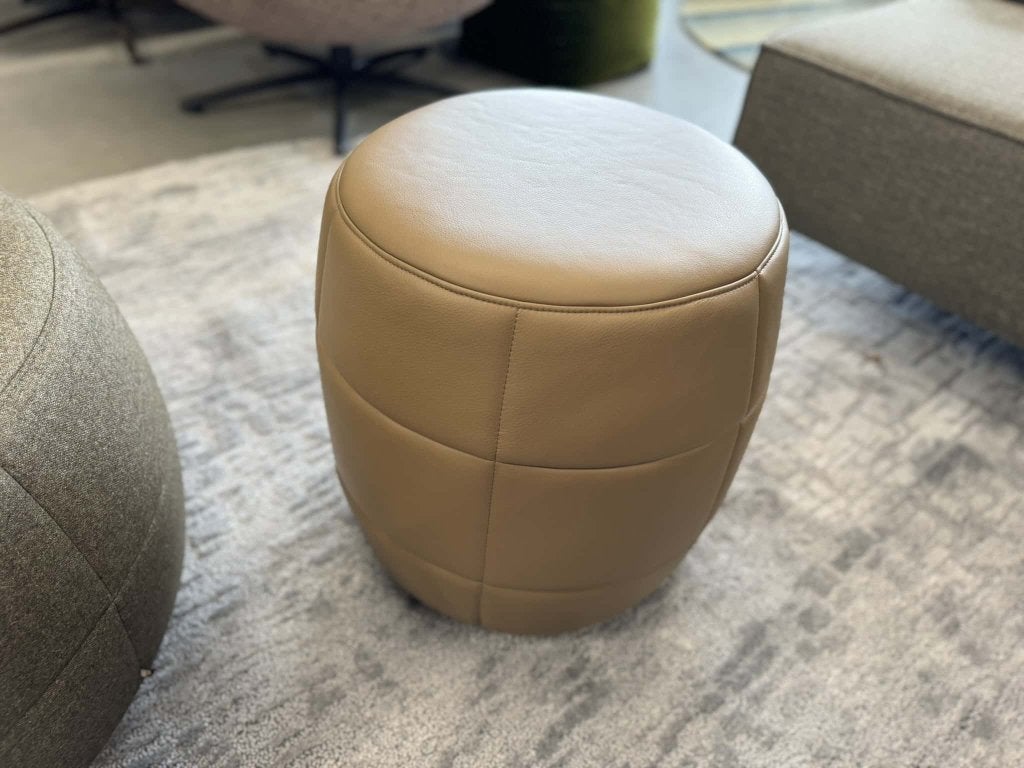Nieuw Design on Stock Barrell 45 Loxton Dessert leer Poef, Minder dan 50 cm, Gompenstraat 15, Rond, Ophalen of Verzenden