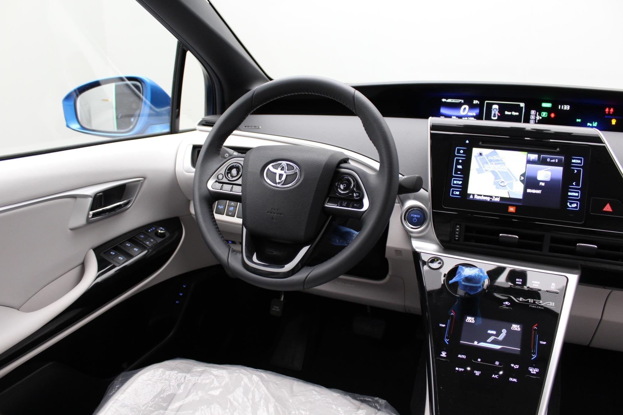 Toyota Mirai 1 FCV Executive Waterstof 2022 NIEUW 26km INCL., Auto's, Toyota, Automaat, Achterwielaandrijving, Lichtsensor, Waterstof