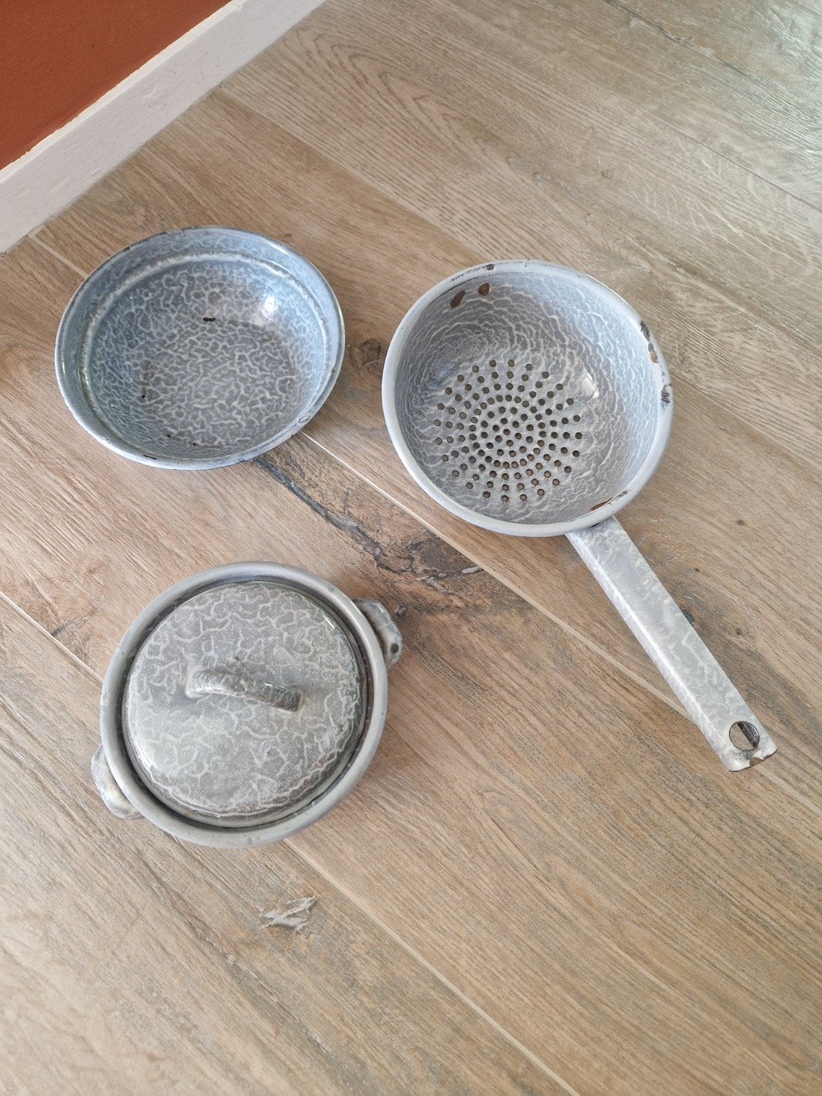 Emaille Grijsgewolkt set, Antiek en Kunst, Ophalen of Verzenden