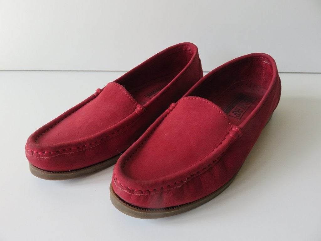 de Bijenkorf rode leren instappers, moccasins mt 38, Kleding | Dames, Instappers, Bijenkorf, Ophalen of Verzenden, Zo goed als nieuw