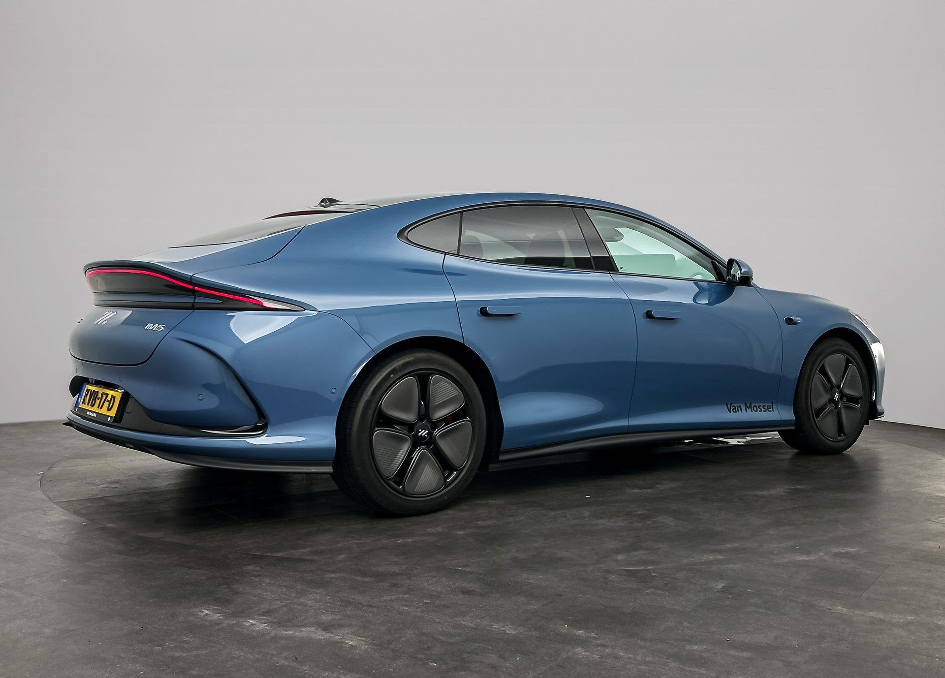 MG IM5 Standard Range RWD 75kWH, Auto's, Automaat, 12 maanden, Gebruikt, Overige modellen
