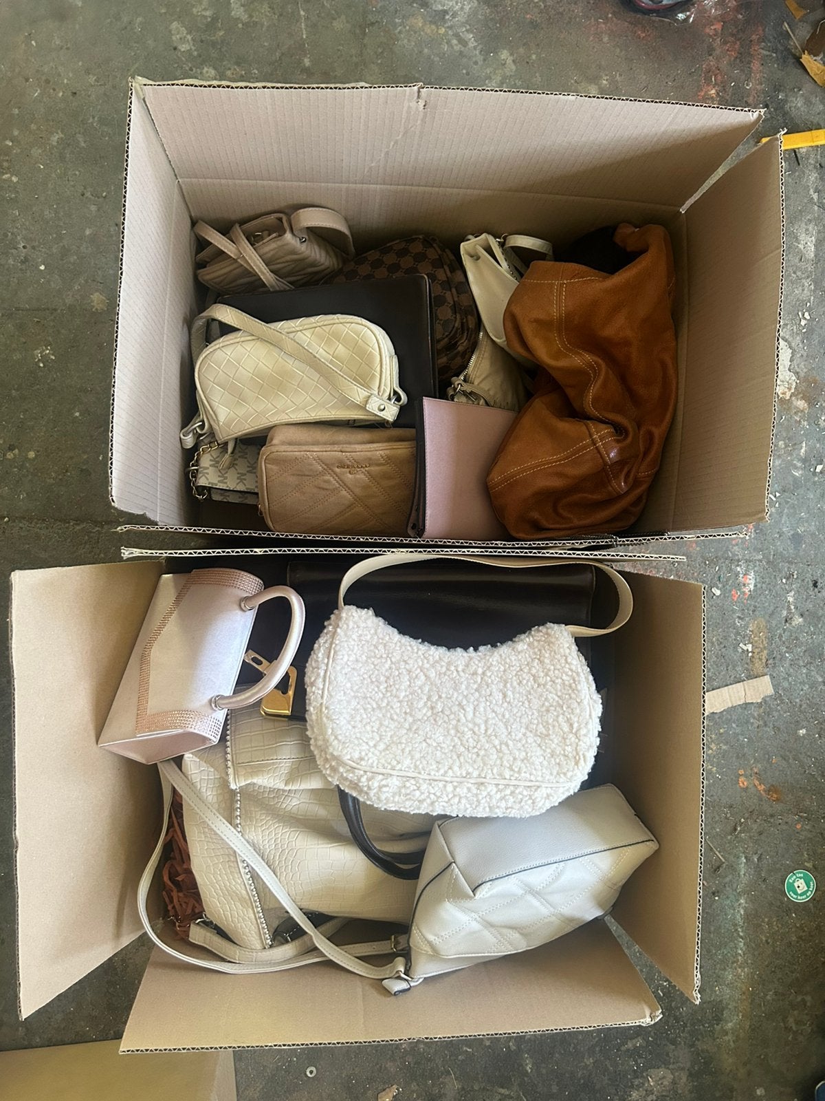 Grote partij dames tassen - 1koop, Ophalen, Gebruikt, Overige kleuren, Overige typen