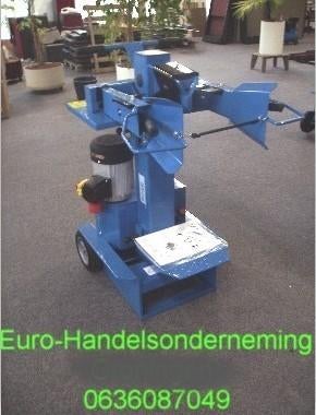 Sterke staande kloofmachine 3,5 Pk, 230 V klooft met 8 ton, Ophalen, Nieuw, Elektrisch, Staand