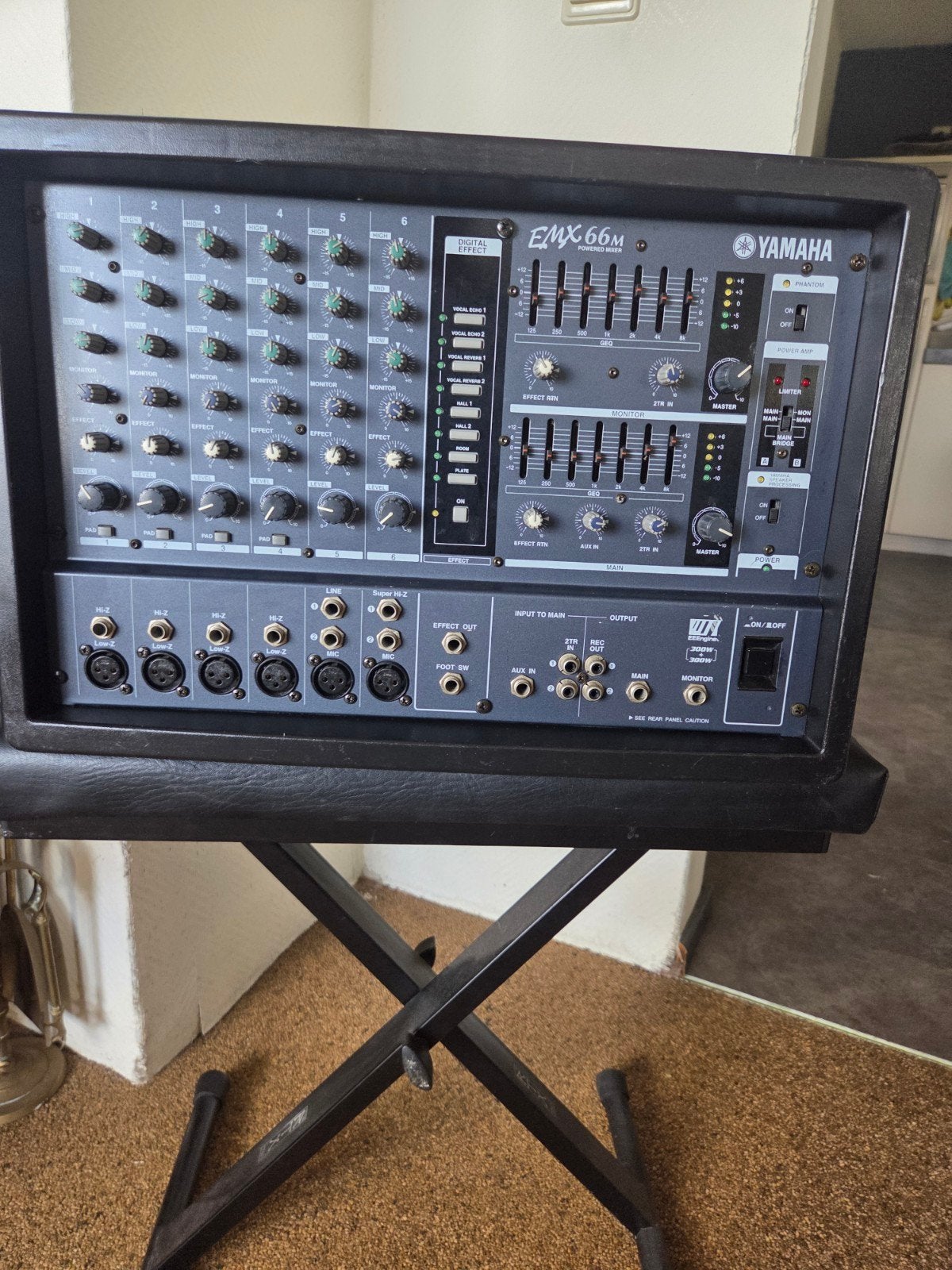 Yamaha EMX 66 Mixer Versterker - Goed Werkend, Ophalen of Verzenden