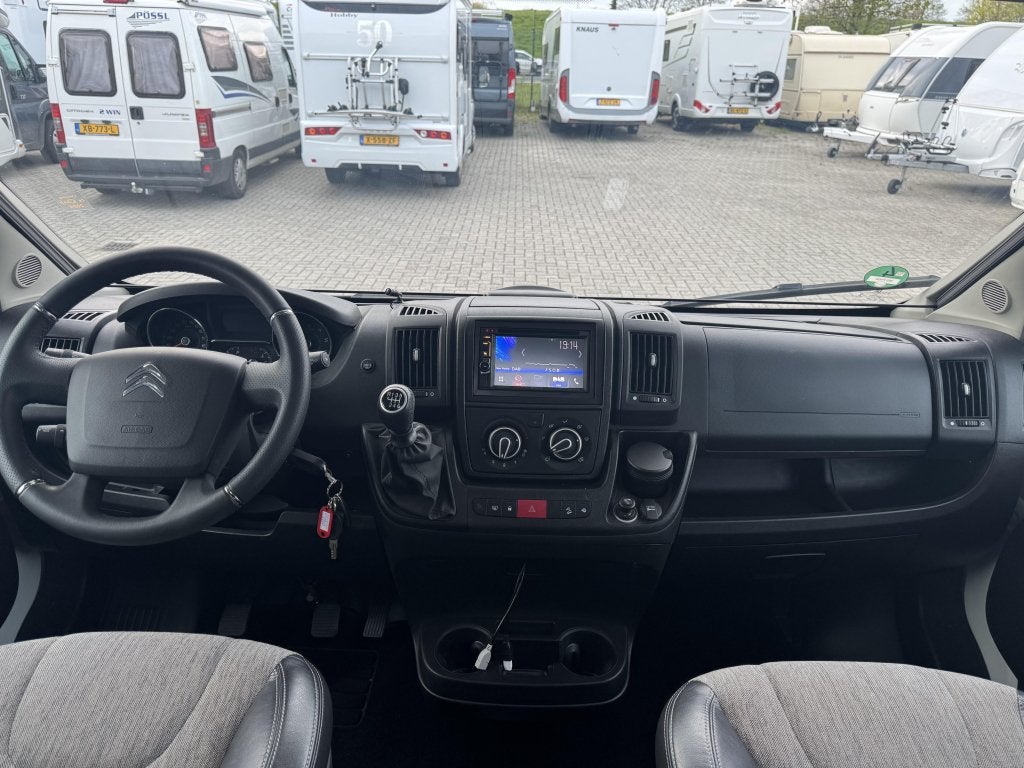 Adria Coral XL Plus A 670 SL Enkele Bedden e1 Eigenaar, Alkoof, Boiler, Bedrijf, Adria