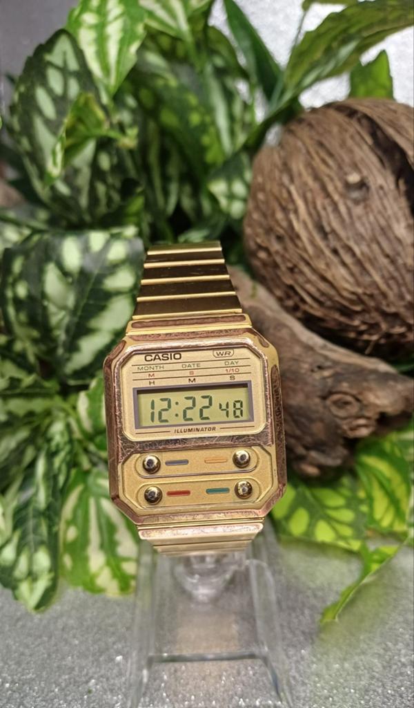Casio A100WE gold tone – vintage digital – zeldzamer model, Overige merken, Staal, Polshorloge, 1960 of later