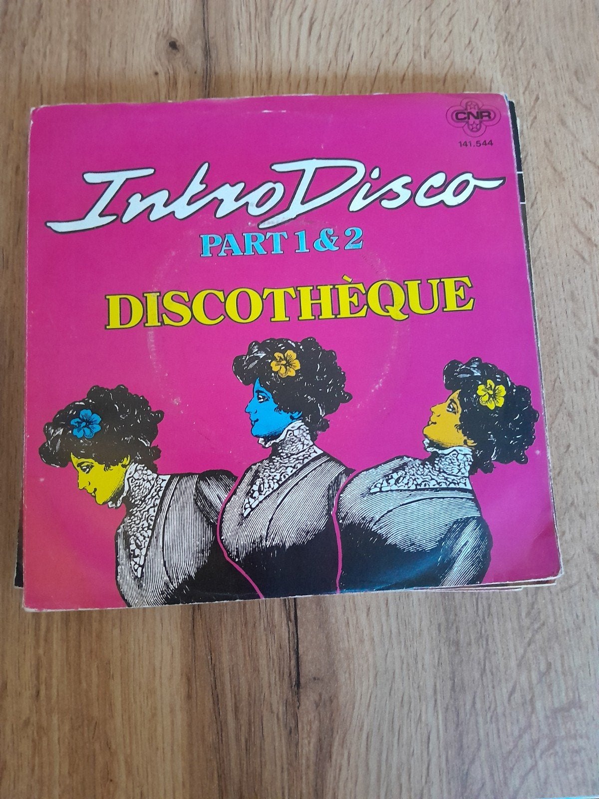 disco cotheque 7 inch intro disco, Ophalen of Verzenden, Zo goed als nieuw