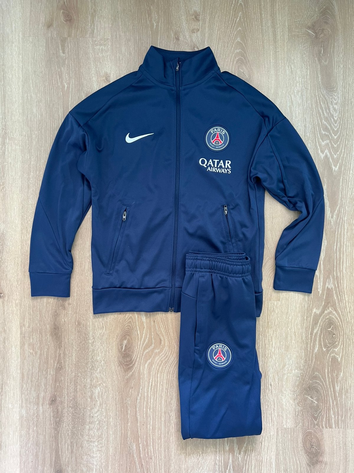 PSG trainingspak Nike blauw  Maat 147-158, Gebruikt, Jongen of Meisje, Sport- of Zwemkleding, Ophalen of Verzenden