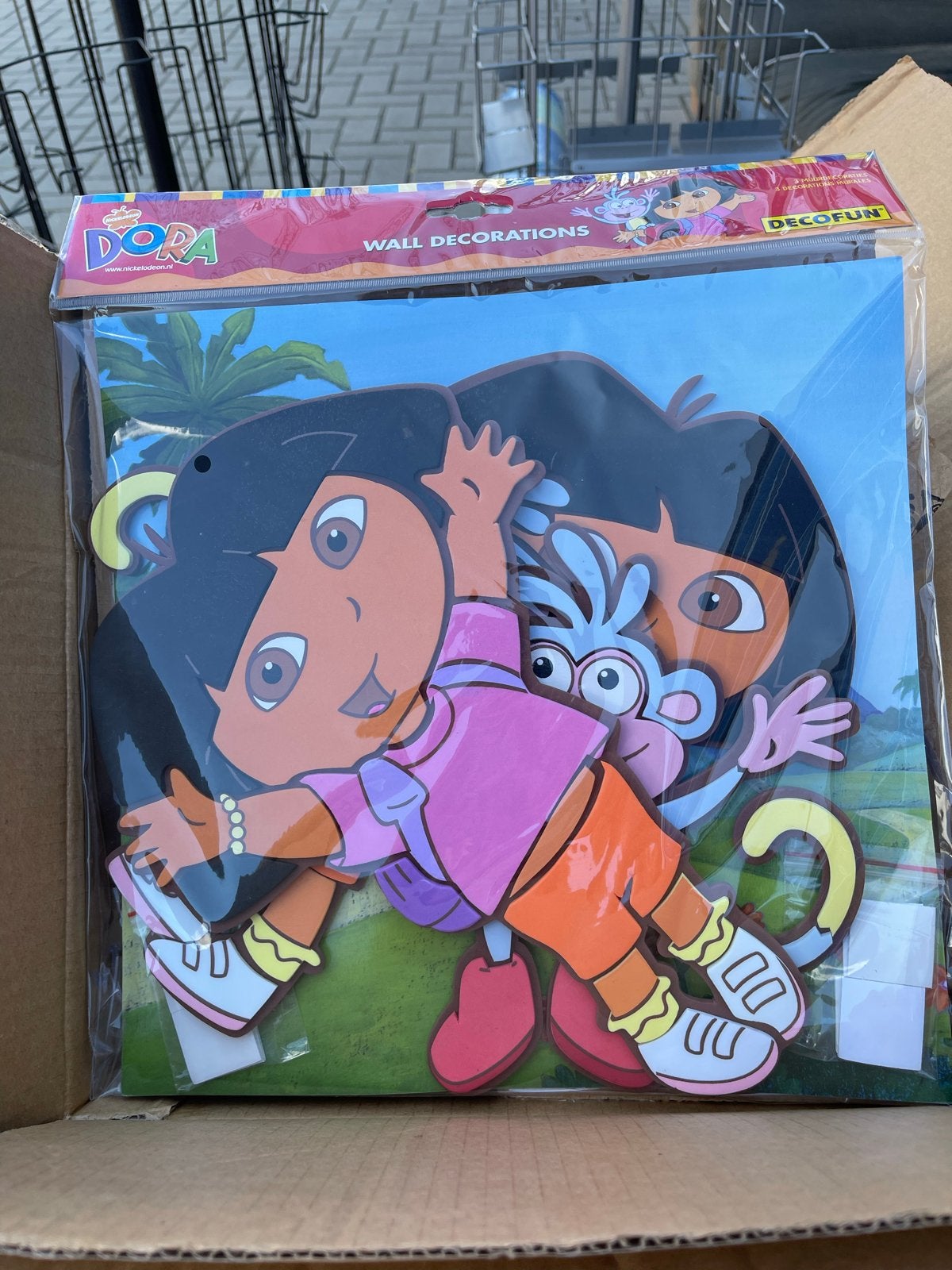Partij Wanddecoraties Dora the Explorer -48 sets foam figure, Meerkleurig, Ophalen of Verzenden, Kunststof, Nieuw