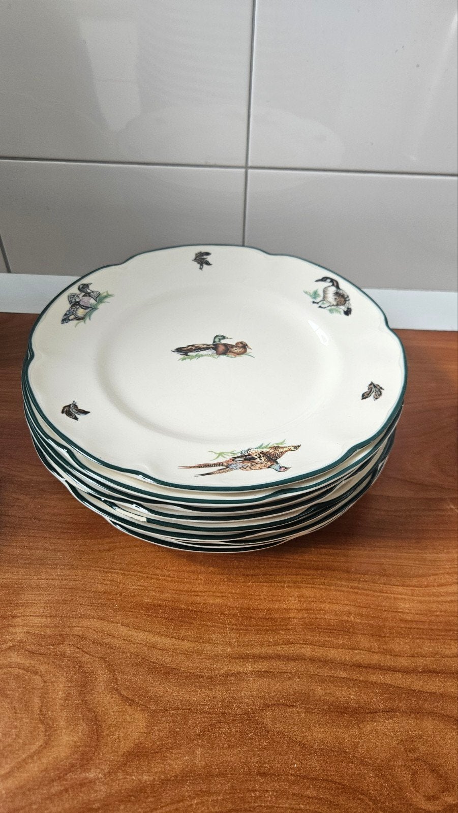 8 Johnson Bros borden, 22 cm, met eenden en fazanten, Ophalen