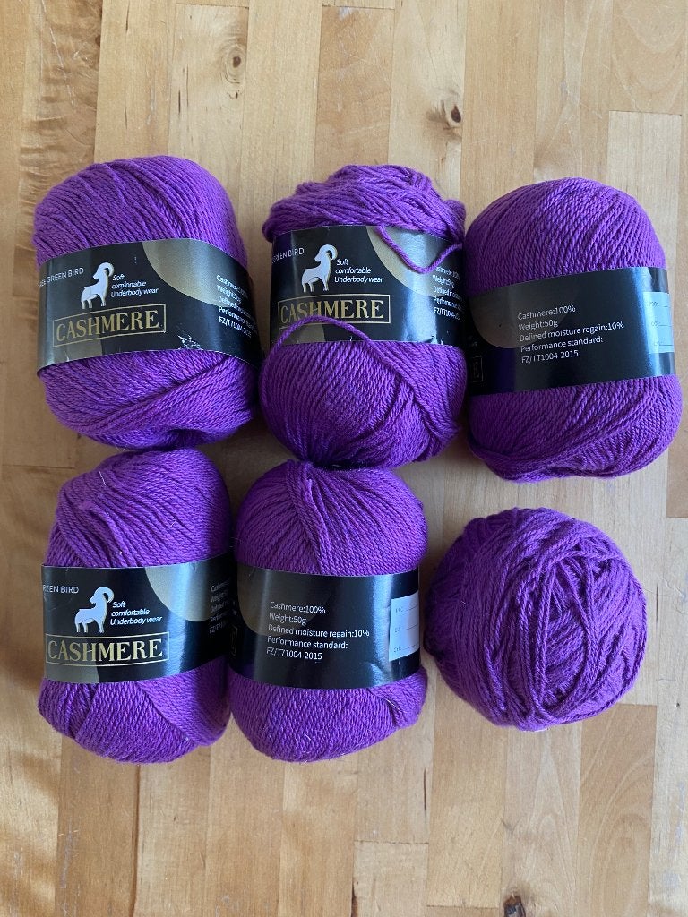 6 bollen 100% Cashmere Wol paars rookvrij huis zgan, Ophalen of Verzenden, Zo goed als nieuw, Breien of Haken, Wol of Garen