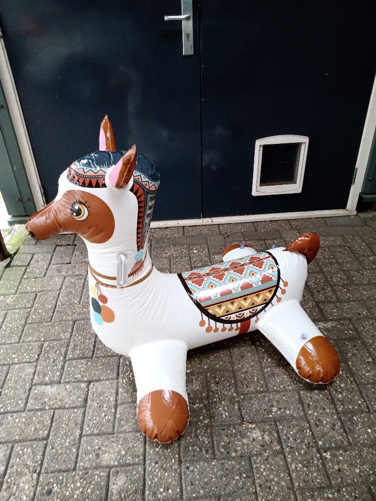 Een Nieuwe Opblaasbare ALPACA, Ophalen of Verzenden, Nieuw