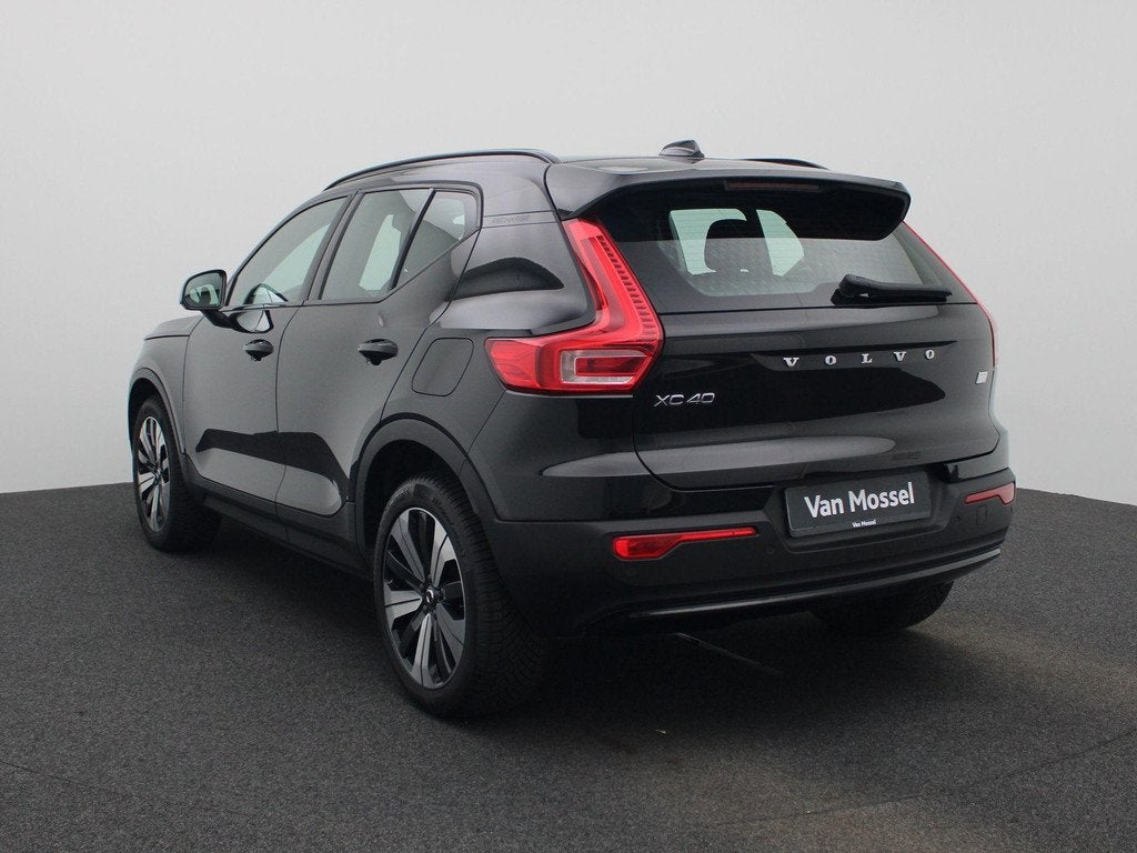 Volvo XC40 Recharge Core | Automaat | Apple Carplay / Androi, Auto's, Volvo, Gebruikt, Zwart, SUV of Terreinwagen, 1500 kg