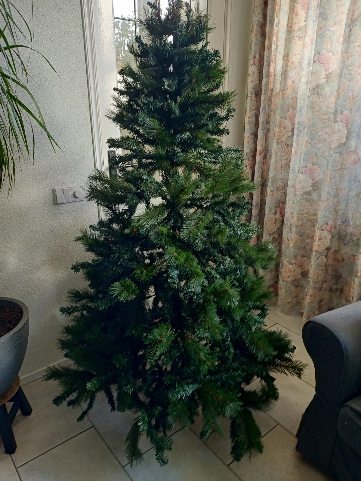 luxe kunst kerstboom 180 cm hoog, Diversen, Ophalen, Zo goed als nieuw