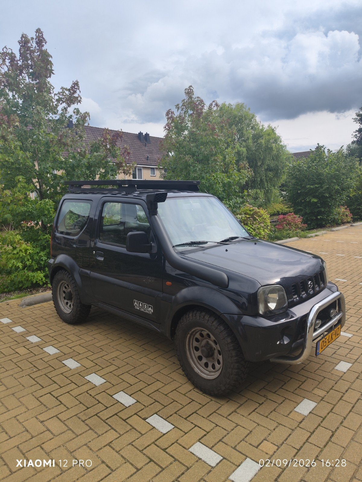 Suzuki Jimny 1.3 JX 4WD 2003 Zwart, 13 km/l, 4 cilinders, 4 stoelen, Zwart