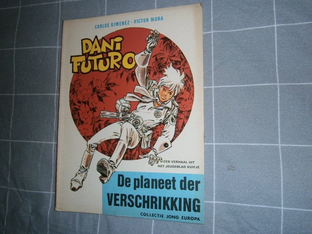 Dani Futuro – De planeet der verschrikking (1e druk 1975), Eén stripboek, Carlos Giménez en Víctor Mora, Ophalen, Gelezen