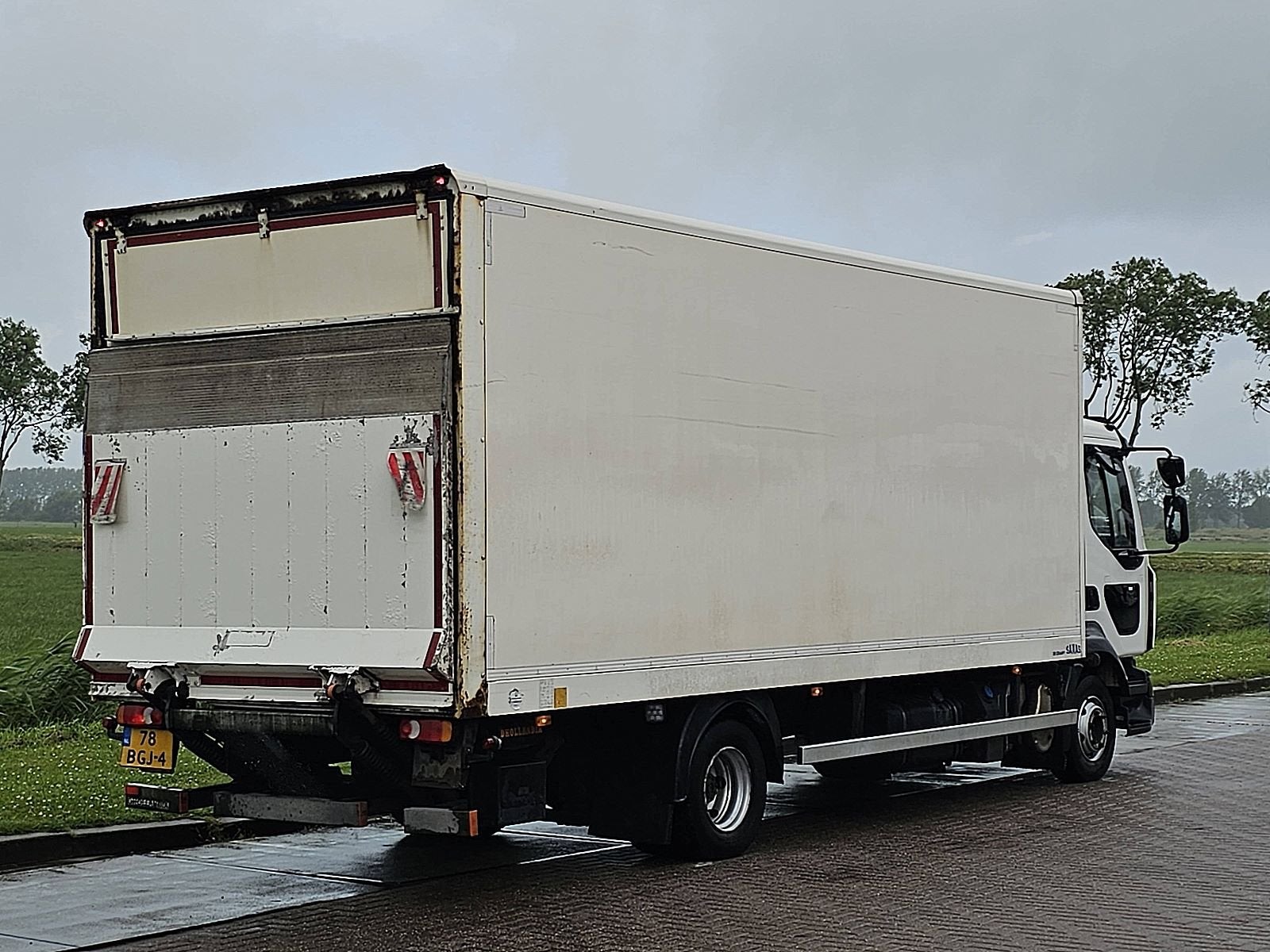 RENAULT D 220, Auto's, Automaat, Euro 6, Renault, Wit