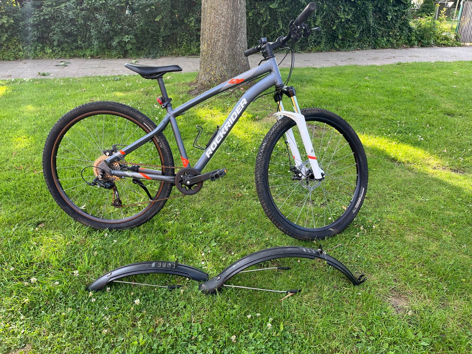 ROCKRIDER ST120 jongensfiets 27,5 inch, 1x9 versnellingen, Fietsen en Brommers, Fietsen | Jongens, Ophalen, Zo goed als nieuw