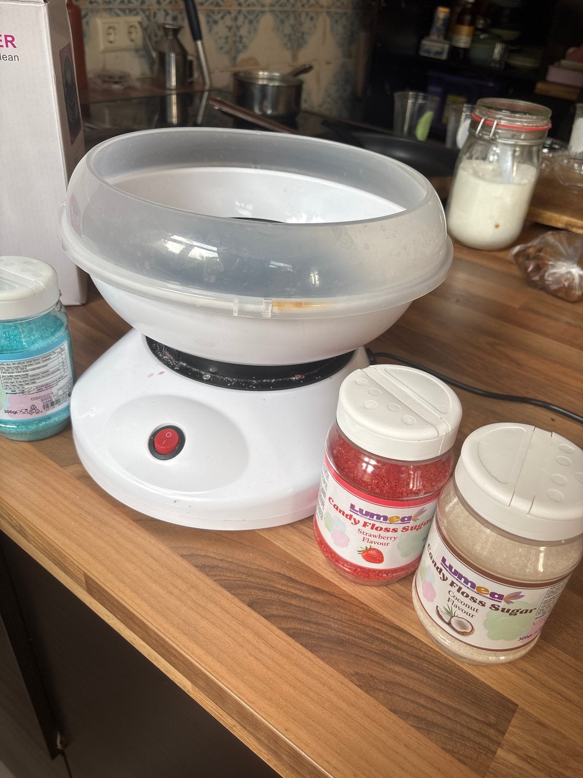 Suikerspinmachine met suiker - Zo goed als nieuw, Ophalen, Zo goed als nieuw