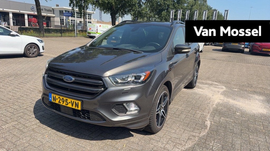 Ford Kuga 1.5 EcoBoost Vignale Panoramadak | Cruise Control