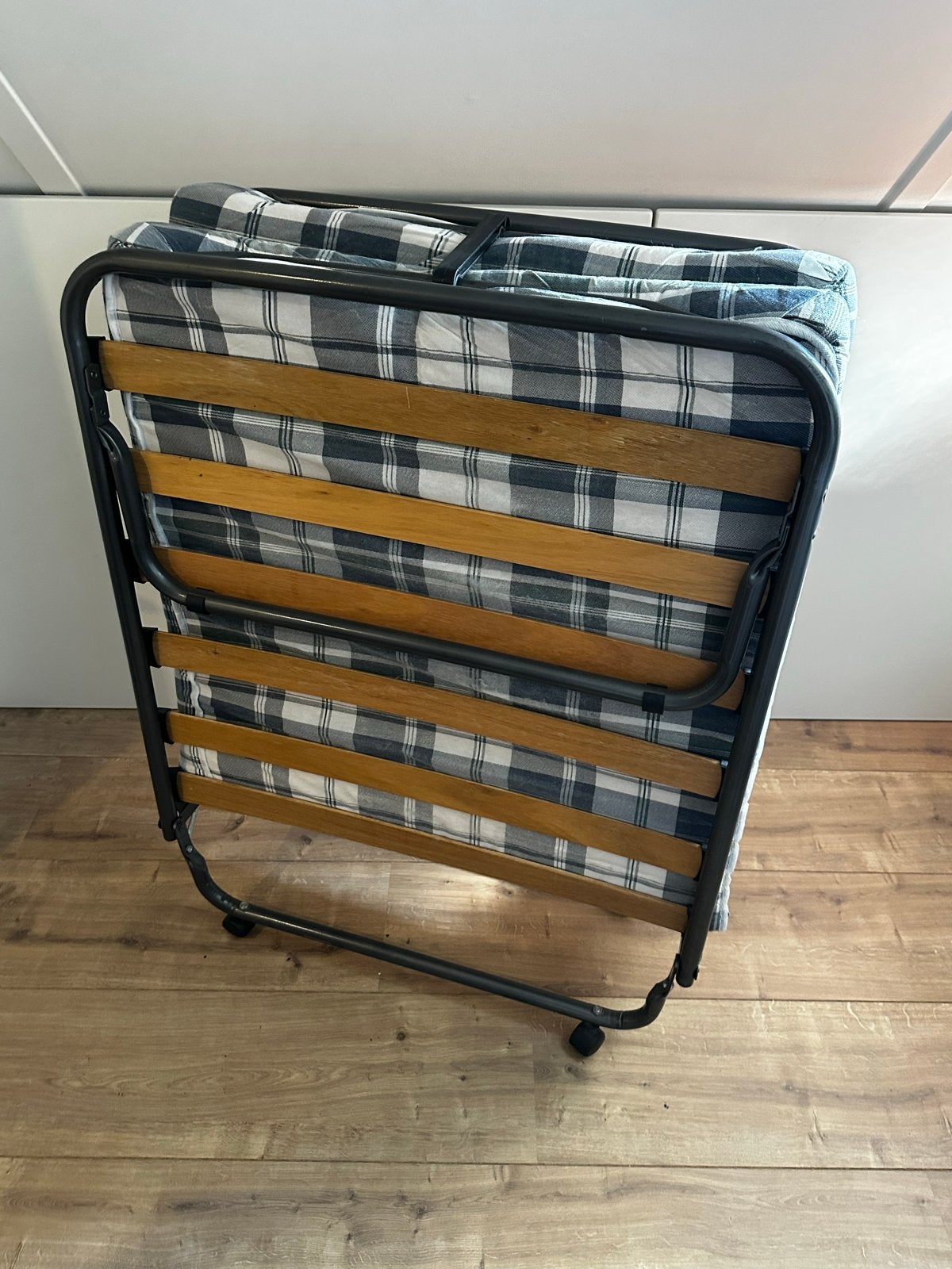 Opvouwbaar logeerbed met matras, Ophalen, Eenpersoons, 80 cm, 200 cm