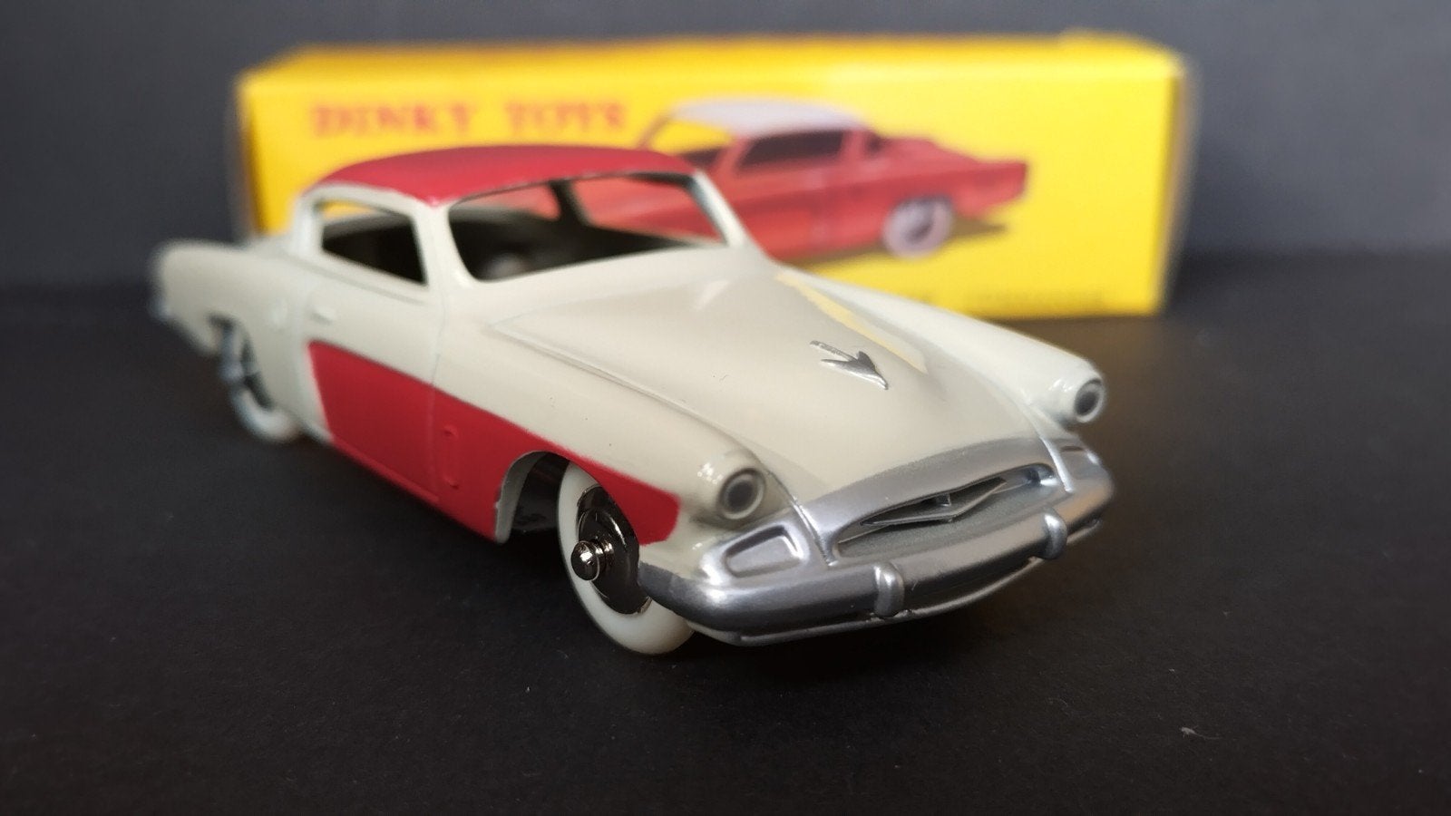 Studebaker Commander 1:43 Dinky Toys Atlas re-edition Pol, Ophalen, Auto, Nieuw, M