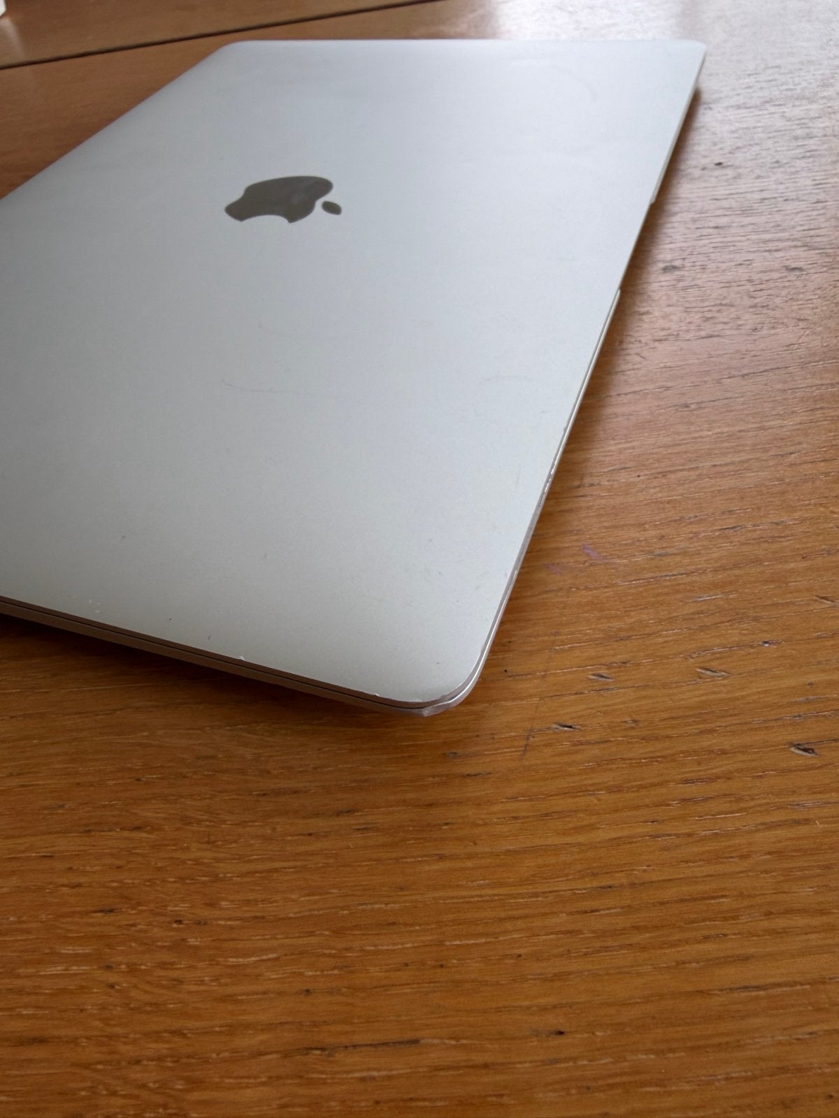 Foto 5 van MacBook Air 13 inch (M1) - Goede staat