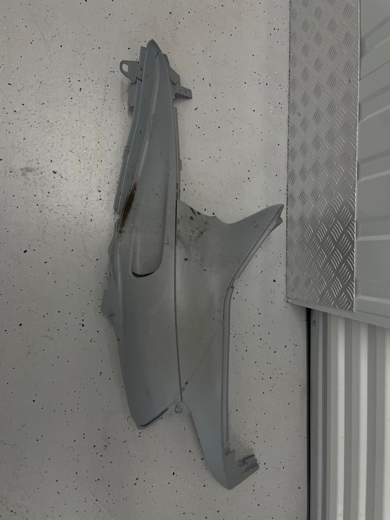 Piaggio Skipper LX/ST Zijkap links - Ideaal om te spuiten, Ophalen of Verzenden, Gebruikt, Kap, Piaggio