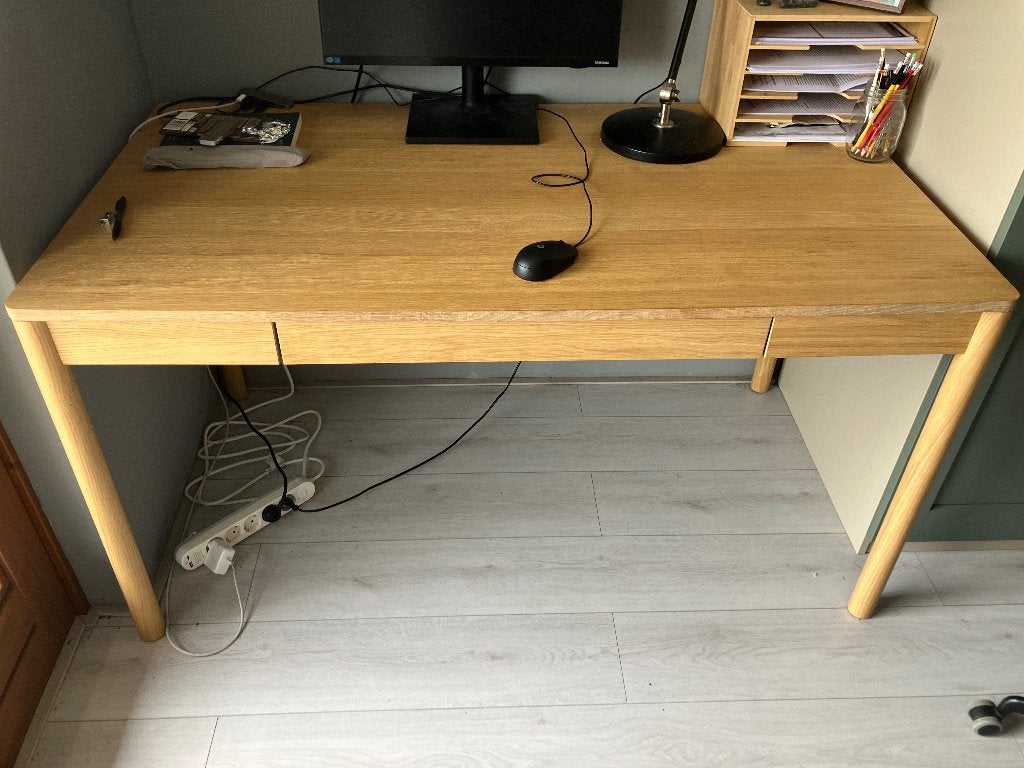 IKEA Tonstad bureau, Huis en Inrichting, Ophalen, Hout, Zo goed als nieuw, IKEA