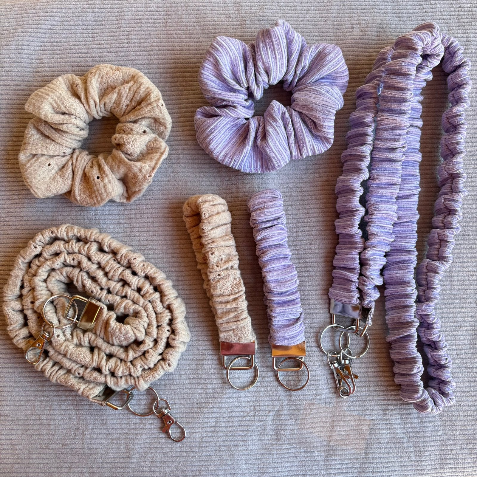 Scrunchie telefoonkoorden & accessoires, Sieraden, Tassen en Uiterlijk, Uiterlijk | Haarverzorging, Nieuw, Ophalen of Verzenden