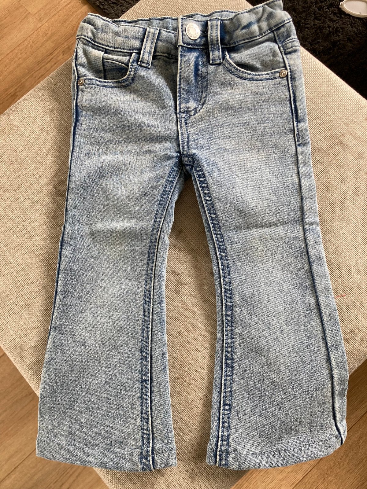 Flared spijkerbroekje maat 92, Ophalen of Verzenden, Nieuw, Meisje, Broek