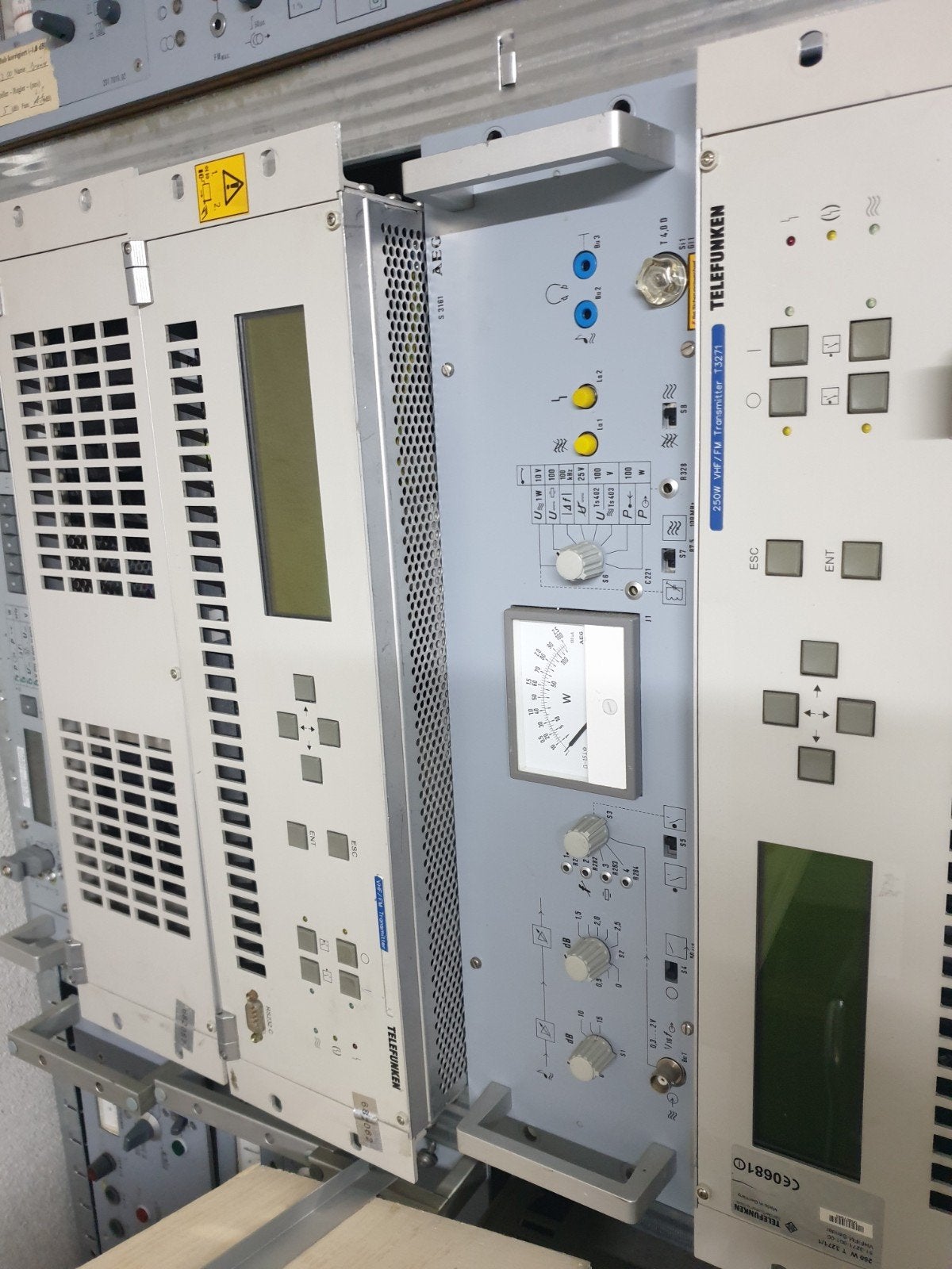 diverse FM Zenders Telefunken Rohde Schwarz, Telecommunicatie, Zenders en Ontvangers, Ophalen, Gebruikt, Zender