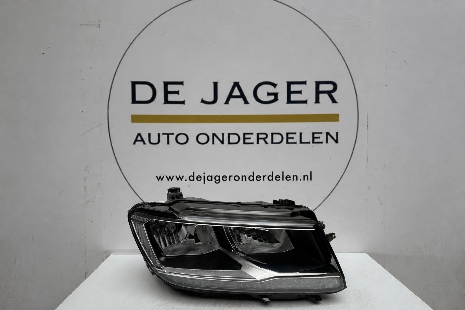 VW Tiguan AD1 H7 koplamp rechts 5NB941006B, Gebruikt, Volkswagen, Volkswagen AG, Berliner Ring 2
38440  Wolfsburg, DE