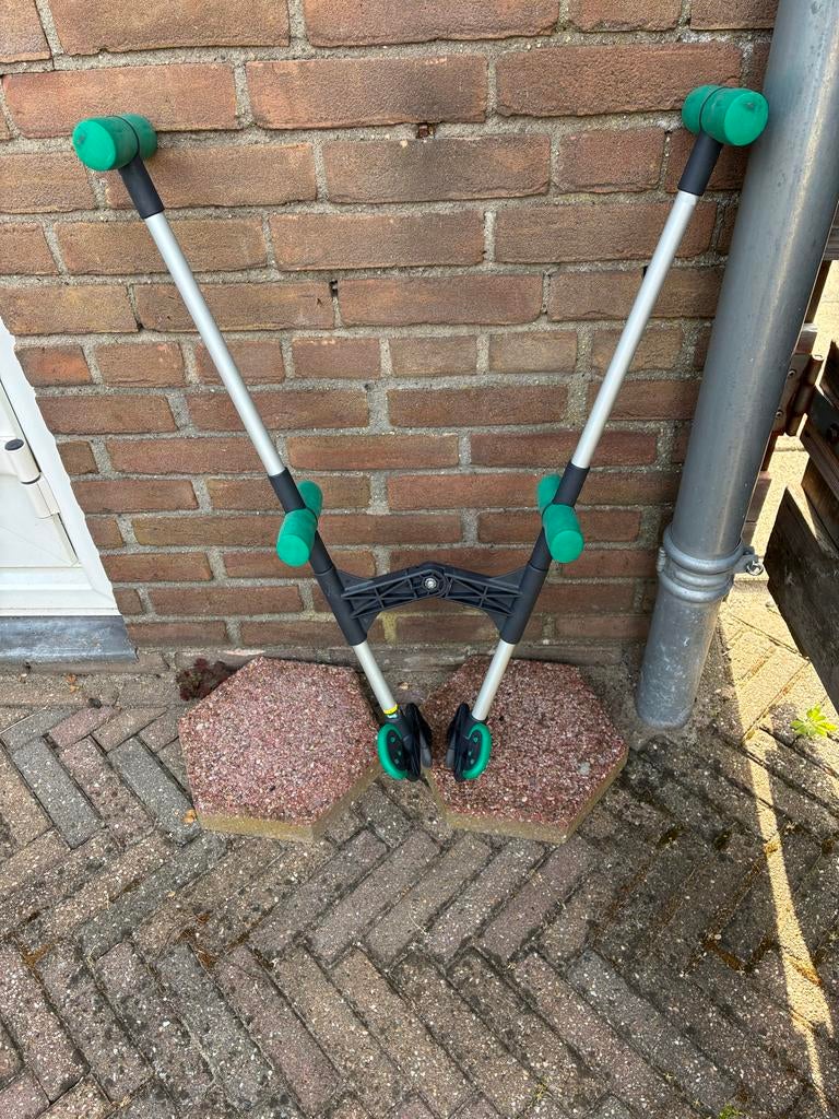 Hulpmiddel voor aantrekken steunkousen, Ophalen, Zo goed als nieuw