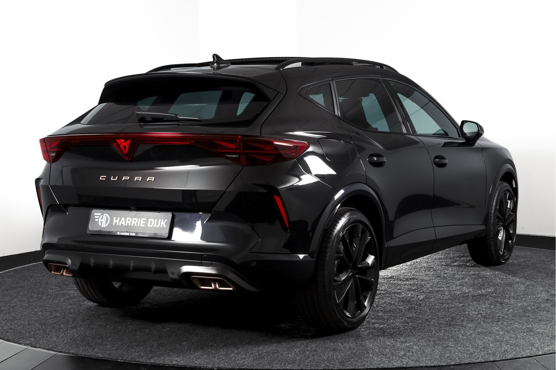 CUPRA Formentor 1.5 TSI e-Hybrid 272 PK VZ Performance | S/K, 12 maanden, Euro 6, 4 cilinders, Zwart
